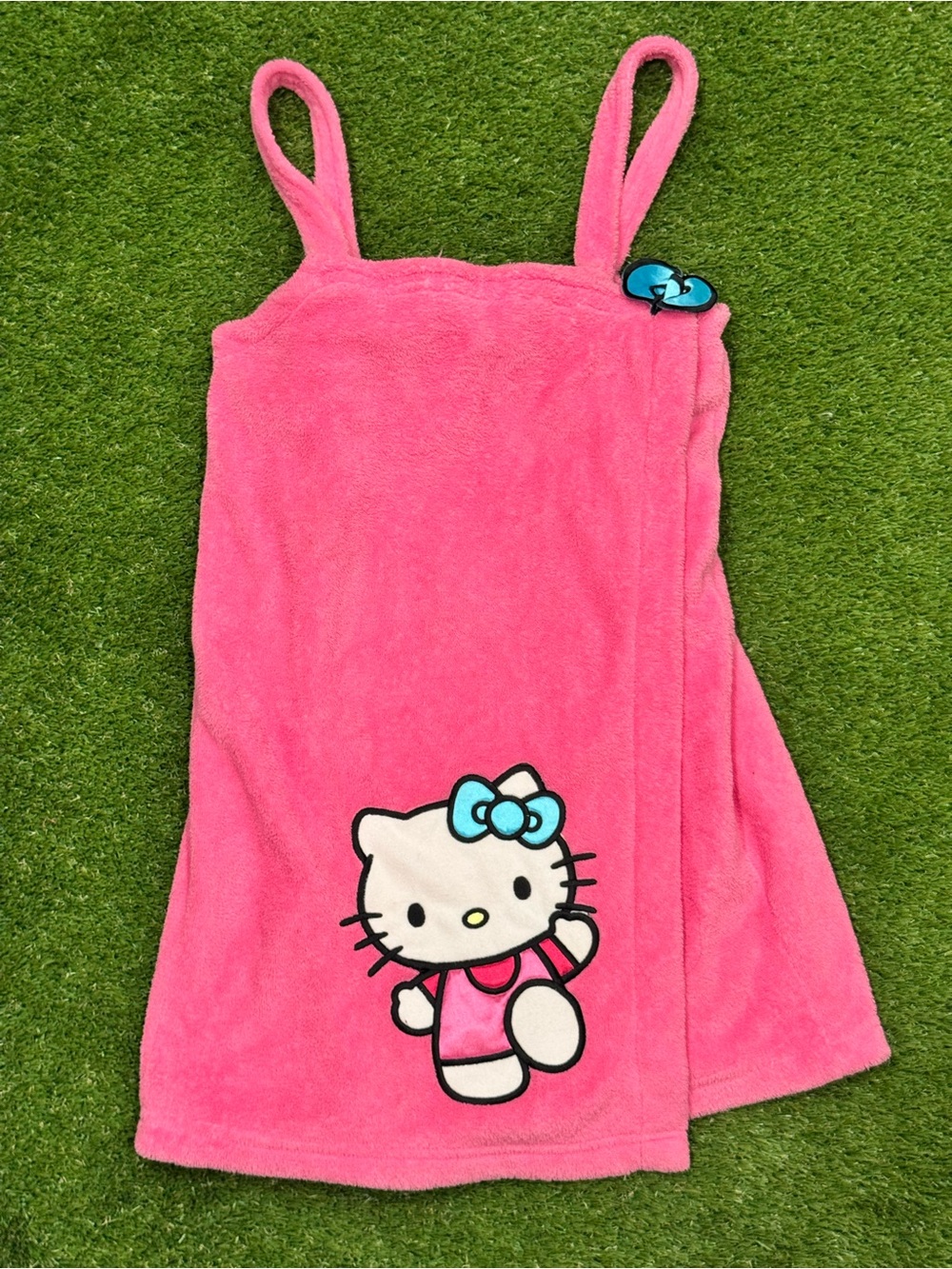 Women’s Small Sanrio Hello Kitty Plush Pink Bath Towel Adjustable Wrap Robe